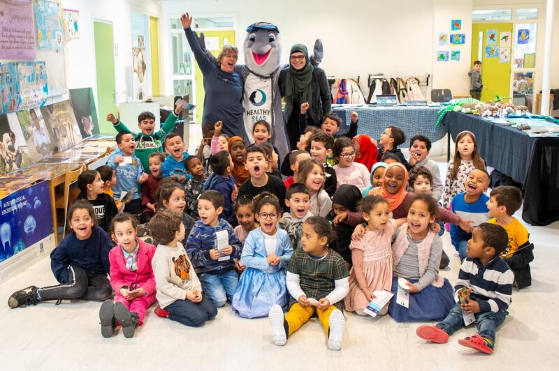 Children learning with Healthy Seas