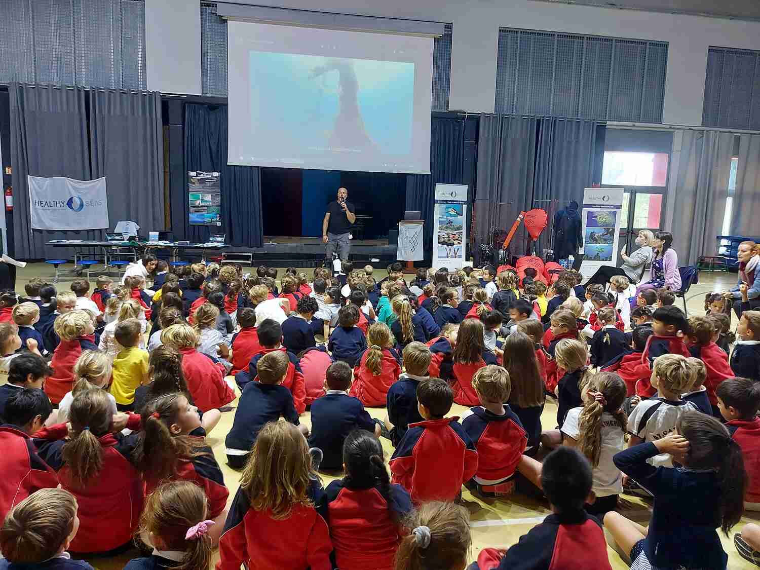 3400 children engaged in education programs: one of the Healthy Seas Foundation Results in 2022